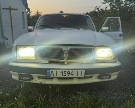 Белый ГАЗ 3110 Волга, объемом двигателя 2.5 л и пробегом 200 тыс. км за 403 $, фото 1 на Automoto.ua