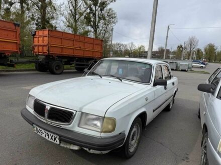 Белый ГАЗ 3110 Волга, объемом двигателя 0 л и пробегом 106 тыс. км за 750 $, фото 1 на Automoto.ua