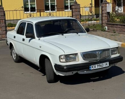 Белый ГАЗ 3110 Волга, объемом двигателя 2.4 л и пробегом 245 тыс. км за 1200 $, фото 1 на Automoto.ua