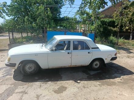 ГАЗ 3110 Волга 1999 у Апостолове на Automoto.ua Білий ГАЗ 3110 Волга, об'ємом двигуна 2.4 л та пробігом 440 тис. км за 729 $, фото 1 на Automoto.ua