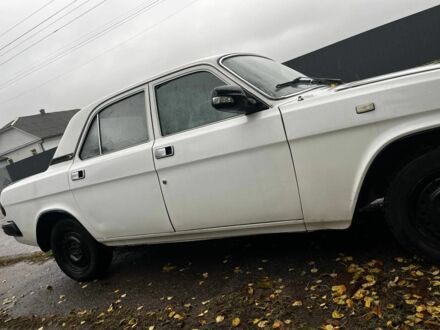 ГАЗ 3110 Волга 1999 в Радомышле на Automoto.ua Белый ГАЗ 3110 Волга, объемом двигателя 2.4 л и пробегом 316 тыс. км за 900 $, фото 1 на Automoto.ua
