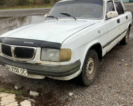 Белый ГАЗ 3110 Волга, объемом двигателя 2.4 л и пробегом 240 тыс. км за 524 $, фото 1 на Automoto.ua