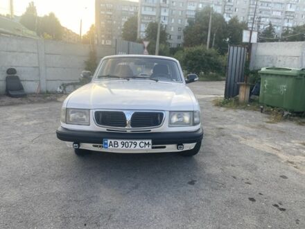 Білий ГАЗ 3110 Волга, об'ємом двигуна 2.4 л та пробігом 250 тис. км за 950 $, фото 1 на Automoto.ua