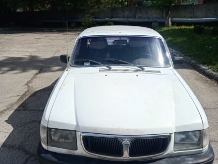 ГАЗ 3110 Волга 2000 в Сумах на Automoto.ua Белый ГАЗ 3110 Волга, объемом двигателя 2.4 л и пробегом 177 тыс. км за 967 $, фото 1 на Automoto.ua
