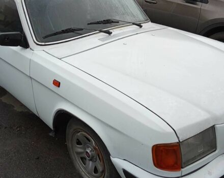 Белый ГАЗ 3110 Волга, объемом двигателя 2.4 л и пробегом 3 тыс. км за 595 $, фото 1 на Automoto.ua