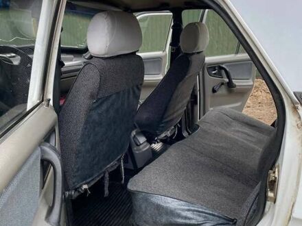 Белый ГАЗ 3110 Волга, объемом двигателя 2.4 л и пробегом 218 тыс. км за 1650 $, фото 1 на Automoto.ua