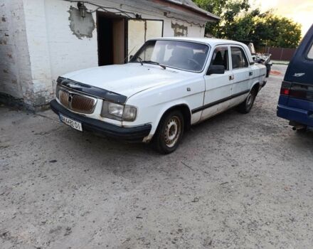Белый ГАЗ 3110 Волга, объемом двигателя 2.5 л и пробегом 85 тыс. км за 300 $, фото 1 на Automoto.ua