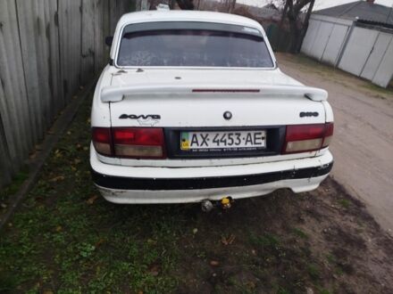 Белый ГАЗ 3110 Волга, объемом двигателя 2.3 л и пробегом 167 тыс. км за 126 $, фото 1 на Automoto.ua