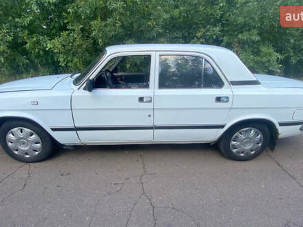 Білий ГАЗ 3110 Волга, об'ємом двигуна 2.5 л та пробігом 200 тис. км за 999 $, фото 1 на Automoto.ua
