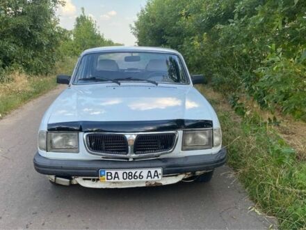 Белый ГАЗ 3110 Волга, объемом двигателя 2.4 л и пробегом 200 тыс. км за 650 $, фото 1 на Automoto.ua