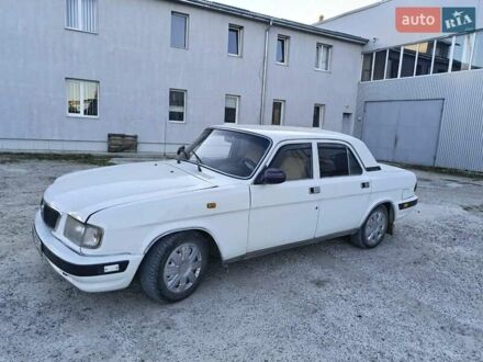 ГАЗ 3110 Волга 2000 в Тернополе на Automoto.ua Белый ГАЗ 3110 Волга, объемом двигателя 2.45 л и пробегом 234 тыс. км за 2200 $, фото 1 на Automoto.ua