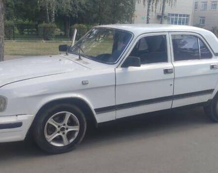 Белый ГАЗ 3110 Волга, объемом двигателя 2.5 л и пробегом 198 тыс. км за 1050 $, фото 1 на Automoto.ua