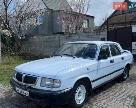 Белый ГАЗ 3110 Волга, объемом двигателя 2.4 л и пробегом 52 тыс. км за 1750 $, фото 1 на Automoto.ua