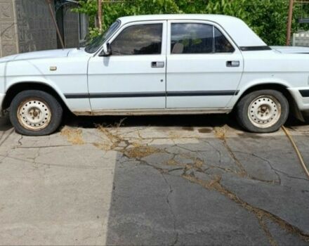 Белый ГАЗ 3110 Волга, объемом двигателя 2.4 л и пробегом 400 тыс. км за 928 $, фото 1 на Automoto.ua