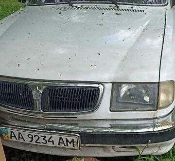 ГАЗ 3110 Волга 2001 в Киеве на Automoto.ua Белый ГАЗ 3110 Волга, объемом двигателя 2.5 л и пробегом 218 тыс. км за 789 $, фото 1 на Automoto.ua