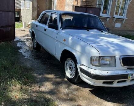 Белый ГАЗ 3110 Волга, объемом двигателя 2.4 л и пробегом 80 тыс. км за 557 $, фото 1 на Automoto.ua