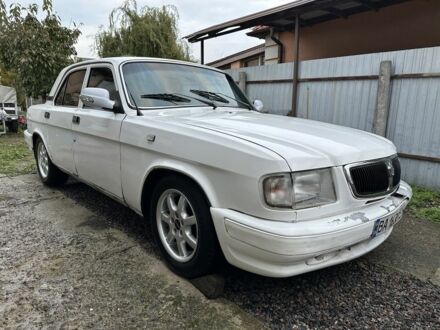 Белый ГАЗ 3110 Волга, объемом двигателя 0 л и пробегом 57 тыс. км за 1200 $, фото 1 на Automoto.ua