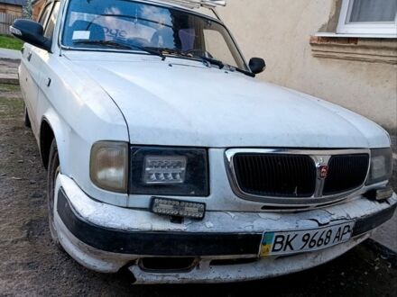 Білий ГАЗ 3110 Волга, об'ємом двигуна 2.3 л та пробігом 185 тис. км за 700 $, фото 1 на Automoto.ua