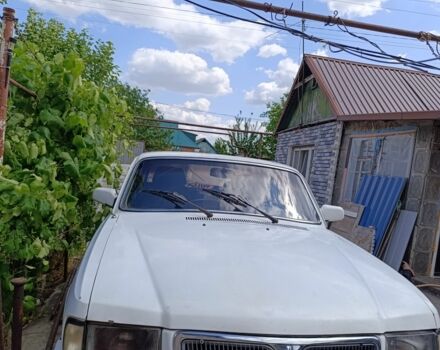 Белый ГАЗ 3110 Волга, объемом двигателя 2.3 л и пробегом 267 тыс. км за 723 $, фото 1 на Automoto.ua