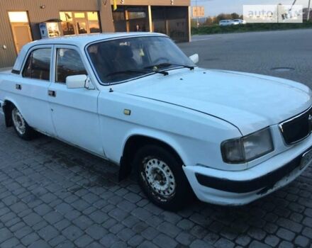 Белый ГАЗ 3110 Волга, объемом двигателя 2.5 л и пробегом 303 тыс. км за 700 $, фото 1 на Automoto.ua