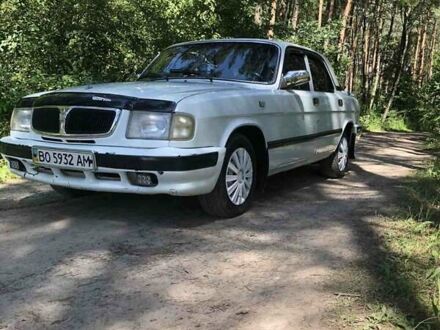 Белый ГАЗ 3110 Волга, объемом двигателя 2.3 л и пробегом 240 тыс. км за 900 $, фото 1 на Automoto.ua
