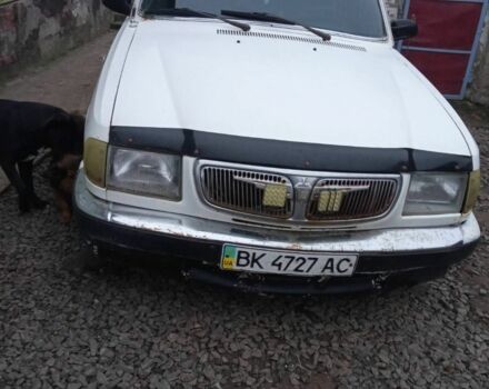 Белый ГАЗ 3110 Волга, объемом двигателя 0 л и пробегом 300 тыс. км за 1000 $, фото 1 на Automoto.ua