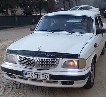 Белый ГАЗ 3110 Волга, объемом двигателя 2.45 л и пробегом 200 тыс. км за 1500 $, фото 1 на Automoto.ua