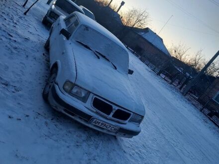 Білий ГАЗ 3110 Волга, об'ємом двигуна 2.4 л та пробігом 300 тис. км за 302 $, фото 1 на Automoto.ua