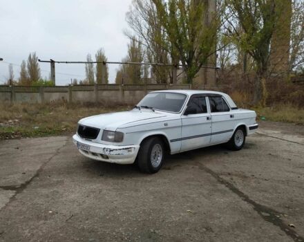 Белый ГАЗ 3110 Волга, объемом двигателя 2 л и пробегом 200 тыс. км за 1700 $, фото 1 на Automoto.ua