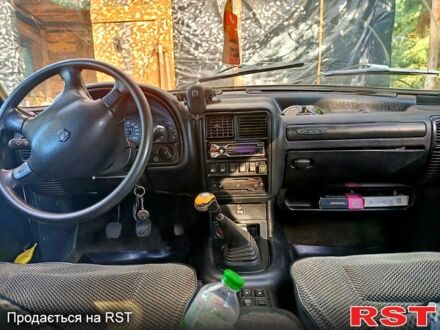 Білий ГАЗ 3110 Волга, об'ємом двигуна 2.3 л та пробігом 231 тис. км за 1600 $, фото 1 на Automoto.ua