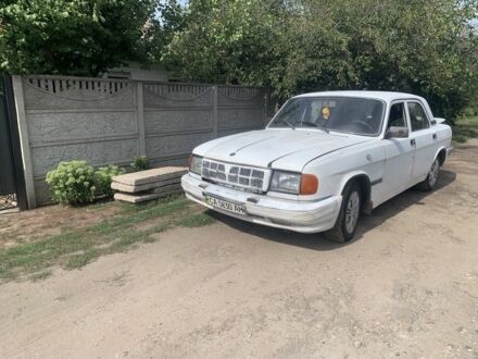Белый ГАЗ 3110 Волга, объемом двигателя 2.4 л и пробегом 200 тыс. км за 515 $, фото 1 на Automoto.ua