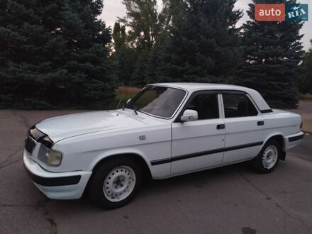 Белый ГАЗ 3110 Волга, объемом двигателя 2.3 л и пробегом 39 тыс. км за 2999 $, фото 1 на Automoto.ua