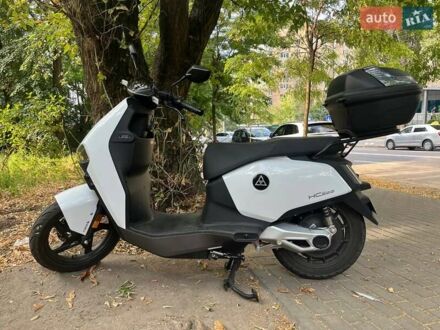 Білий ГАЗ 3110 Волга, об'ємом двигуна 2.45 л та пробігом 3 тис. км за 3000 $, фото 1 на Automoto.ua