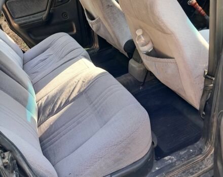 Чорний ГАЗ 3110 Волга, об'ємом двигуна 2.5 л та пробігом 256 тис. км за 1200 $, фото 12 на Automoto.ua