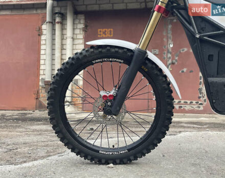 Чорний ГАЗ 3110 Волга, об'ємом двигуна 2.45 л та пробігом 1 тис. км за 4800 $, фото 4 на Automoto.ua