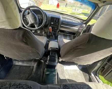 Черный ГАЗ 3110 Волга, объемом двигателя 2.4 л и пробегом 254 тыс. км за 950 $, фото 5 на Automoto.ua