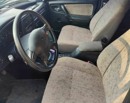 Черный ГАЗ 3110 Волга, объемом двигателя 2.3 л и пробегом 150 тыс. км за 3100 $, фото 3 на Automoto.ua