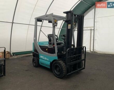 Черный ГАЗ 3110 Волга, объемом двигателя 1.5 л и пробегом 0 тыс. км за 14900 $, фото 1 на Automoto.ua