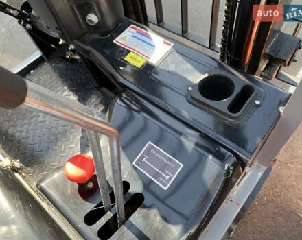 Черный ГАЗ 3110 Волга, объемом двигателя 1.5 л и пробегом 0 тыс. км за 14900 $, фото 13 на Automoto.ua