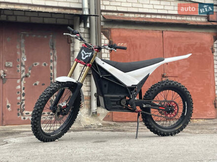 ГАЗ 3110 Волга 2024 у Дніпро (Дніпропетровську) на Automoto.ua Чорний ГАЗ 3110 Волга, об'ємом двигуна 2.45 л та пробігом 1 тис. км за 4800 $, фото 1 на Automoto.ua