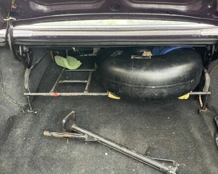 Фиолетовый ГАЗ 3110 Волга, объемом двигателя 0 л и пробегом 2 тыс. км за 1300 $, фото 4 на Automoto.ua