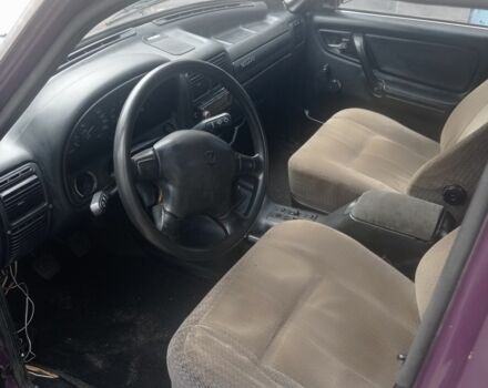 Фиолетовый ГАЗ 3110 Волга, объемом двигателя 2.4 л и пробегом 210 тыс. км за 834 $, фото 5 на Automoto.ua