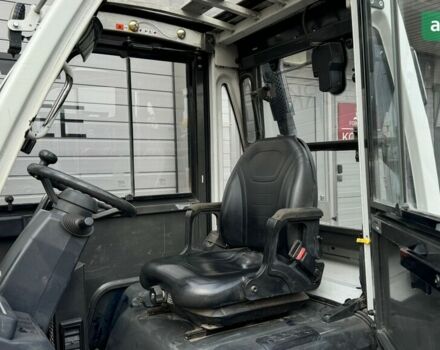 ГАЗ 3110 Волга, об'ємом двигуна 2.45 л та пробігом 0 тис. км за 11495 $, фото 19 на Automoto.ua