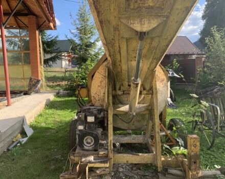 ГАЗ 3110 Волга, объемом двигателя 2.45 л и пробегом 0 тыс. км за 2000 $, фото 2 на Automoto.ua