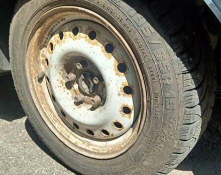 ГАЗ 3110 Волга, объемом двигателя 2.4 л и пробегом 250 тыс. км за 950 $, фото 4 на Automoto.ua