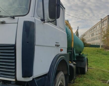 ГАЗ 3110 Волга 2003 у Кременчуге на Automoto.ua ГАЗ 3110 Волга, об'ємом двигуна 2.45 л та пробігом 0 тис. км за 10600 $, фото 4 на Automoto.ua