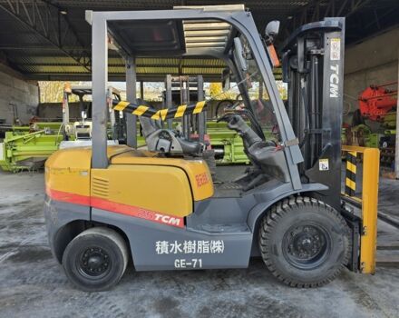 ГАЗ 3110 Волга 2005 в Тернополе на Automoto.ua ГАЗ 3110 Волга, объемом двигателя 2.45 л и пробегом 0 тыс. км за 9500 $, фото 3 на Automoto.ua