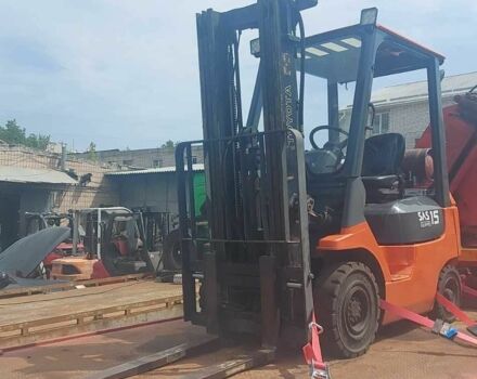 ГАЗ 3110 Волга 2006 у Києві на Automoto.ua ГАЗ 3110 Волга, об'ємом двигуна 2.45 л та пробігом 0 тис. км за 10487 $, фото 2 на Automoto.ua