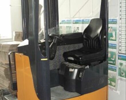 ГАЗ 3110 Волга, об'ємом двигуна 2.45 л та пробігом 0 тис. км за 1850 $, фото 4 на Automoto.ua