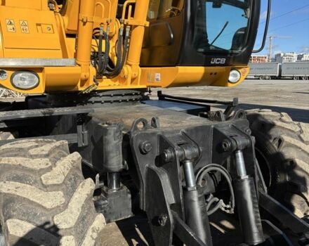 ГАЗ 3110 Волга 2007 в Львове на Automoto.ua ГАЗ 3110 Волга, объемом двигателя 2.45 л и пробегом 0 тыс. км за 42000 $, фото 19 на Automoto.ua